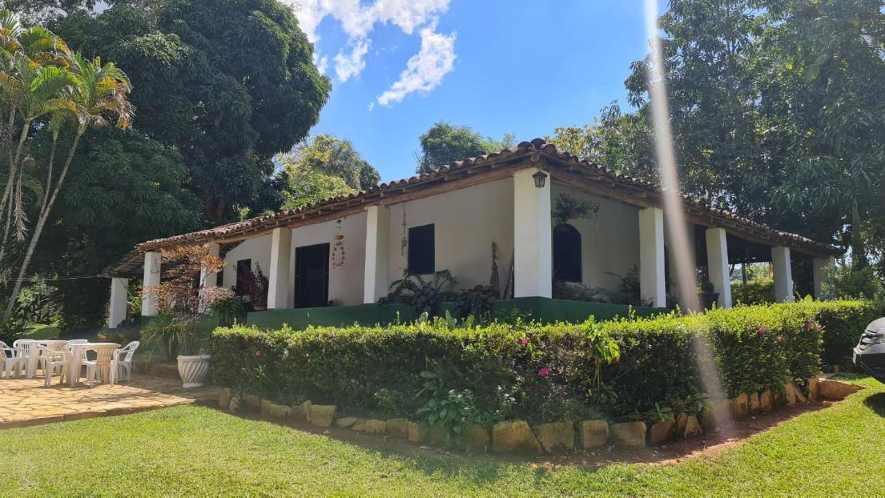 Chacara Bica Dagua Villa Pirenopolis Bagian luar foto
